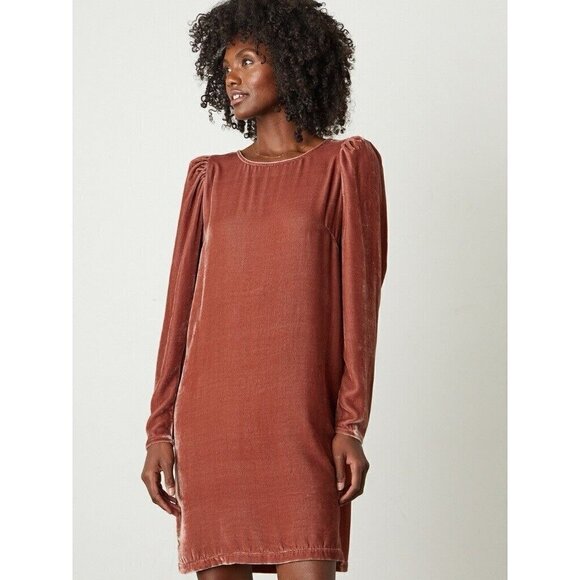 Velvet by Graham & Spencer Womens Aggie Dress Sz Small Rose Gold Pink Mini Shift